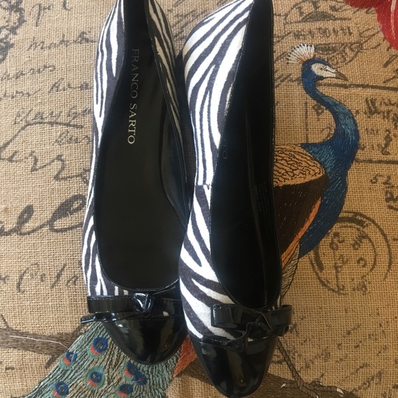 8.5M Franco Sarto zebra print calfskin/hair flats - Picture 1 of 8
